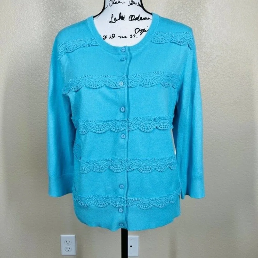 Cable & Gauge Blue  cardigan  long sleeve with Crochet Lace size L granny core
